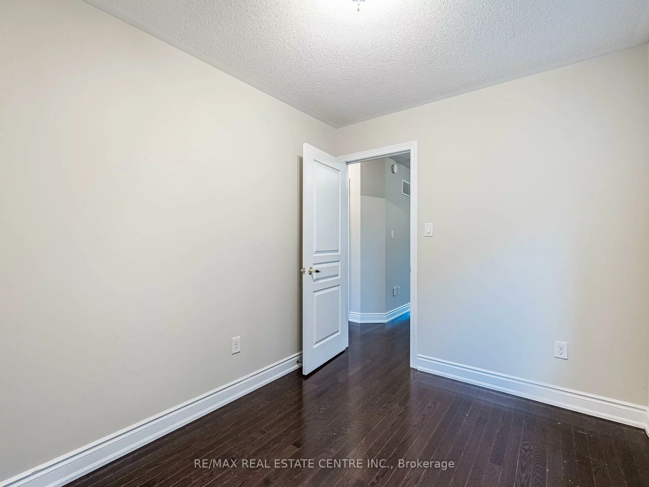 26, Orangeblossom, Credit Valley, Brampton