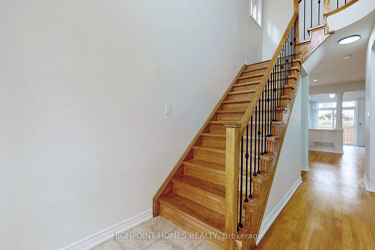 8, Martree, Madoc, Brampton