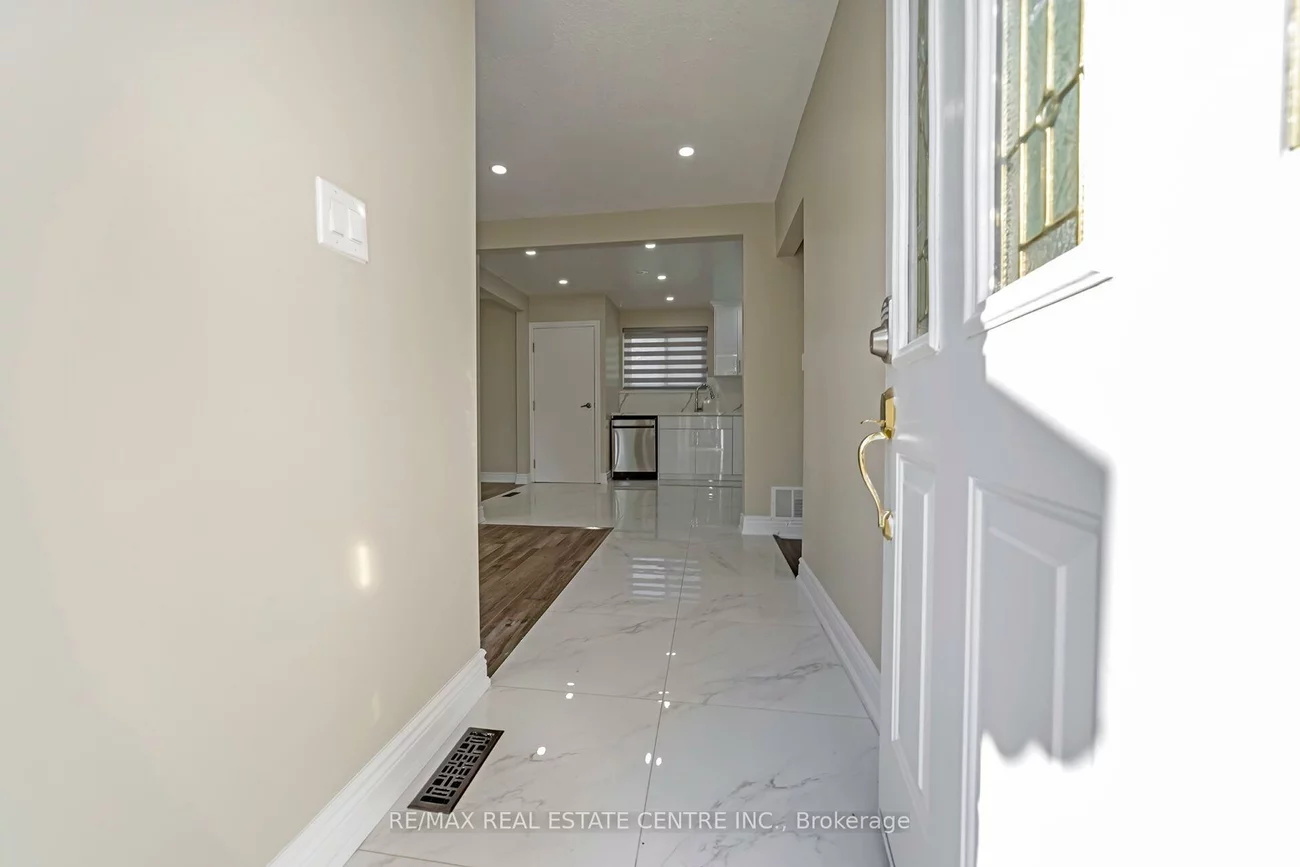 52, Flavian, Southgate, Brampton