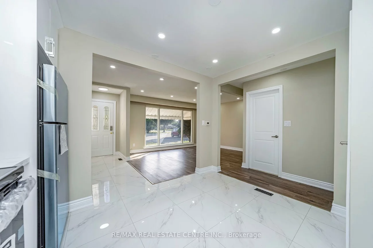 52, Flavian, Southgate, Brampton