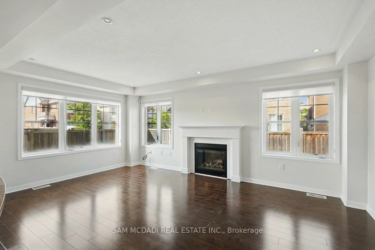 2, Giltspur, Northwest Brampton, Brampton