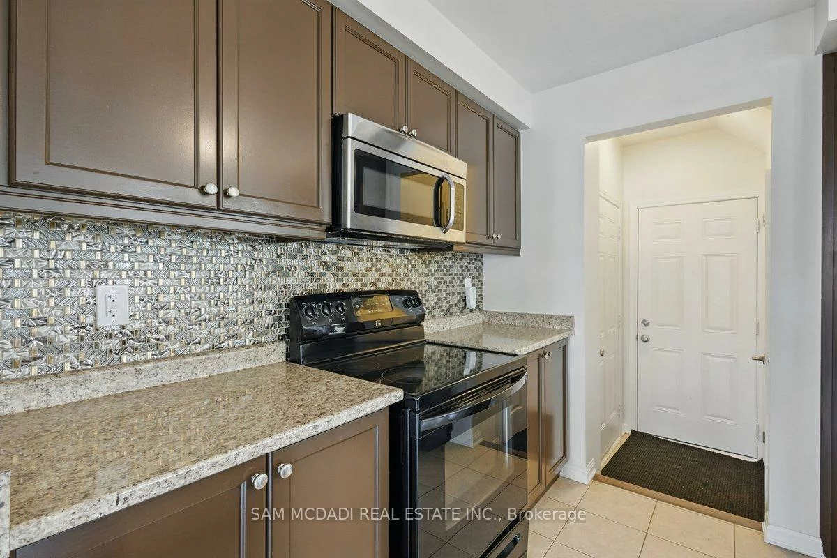 2, Giltspur, Northwest Brampton, Brampton