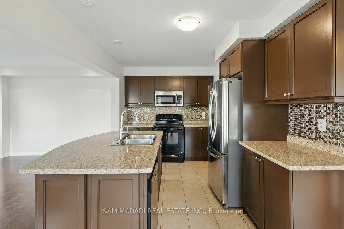 2, Giltspur, Northwest Brampton, Brampton
