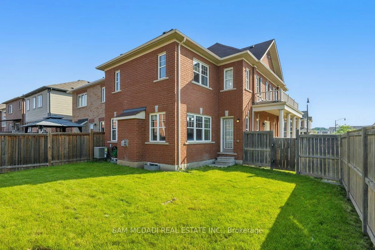 2, Giltspur, Northwest Brampton, Brampton
