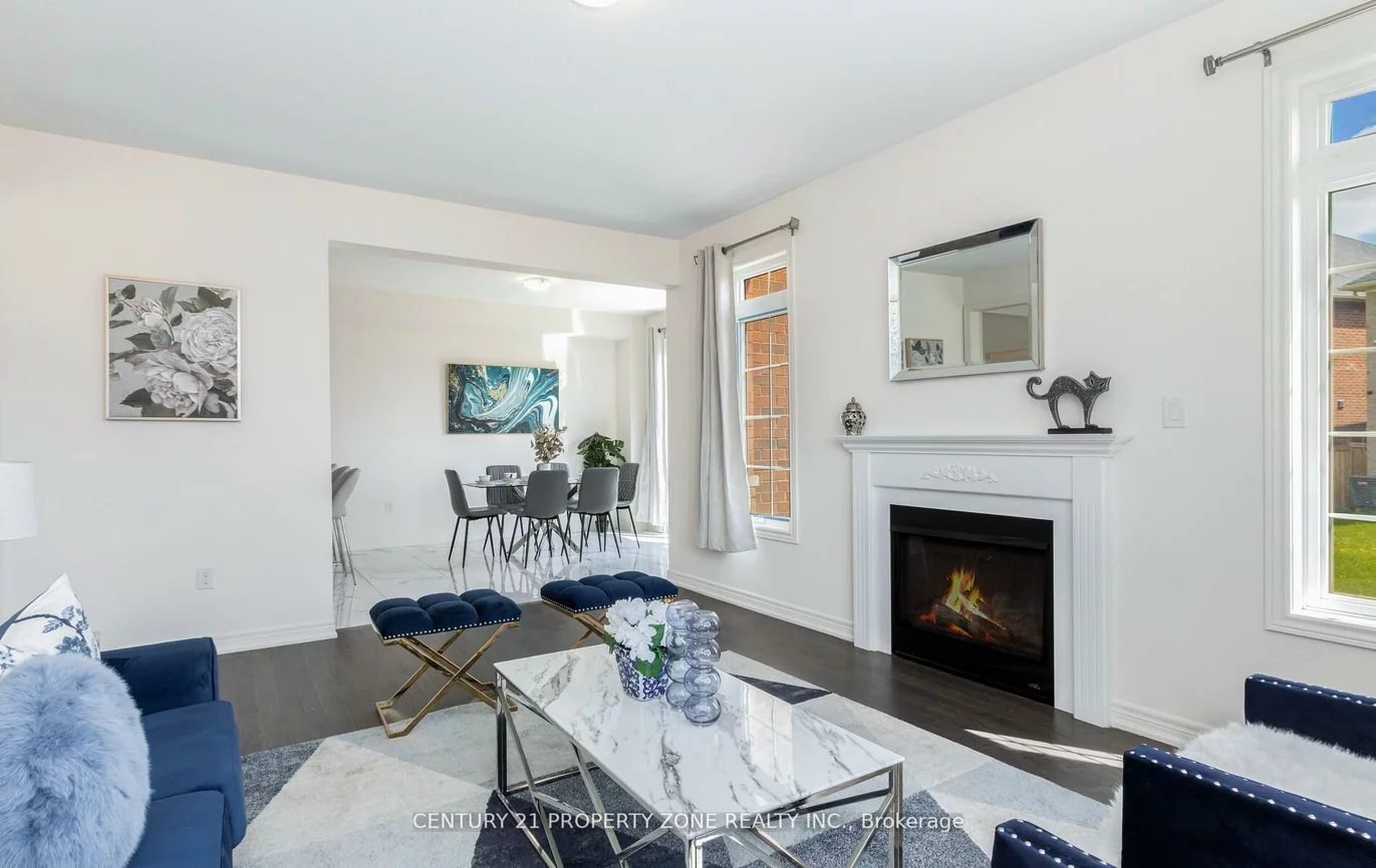 33, Dunley, Credit Valley, Brampton