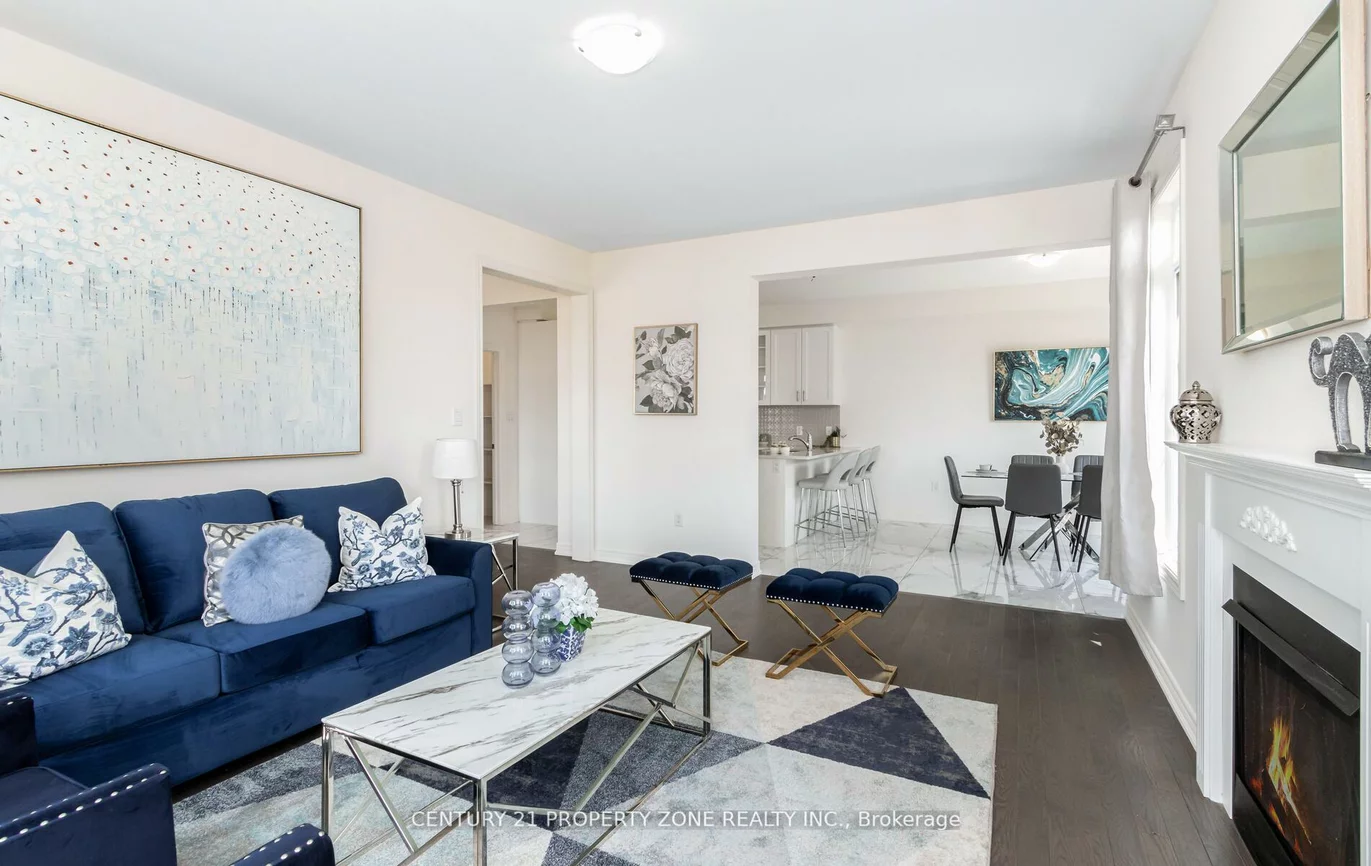 33, Dunley, Credit Valley, Brampton