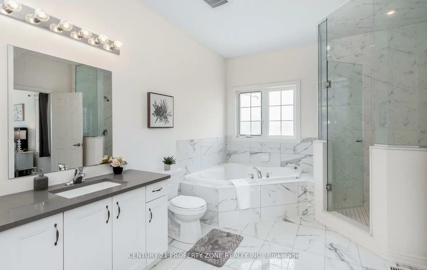 33, Dunley, Credit Valley, Brampton