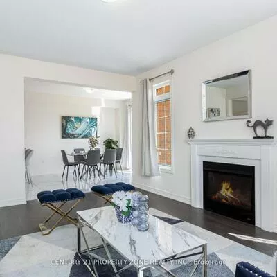33, Dunley, Credit Valley, Brampton