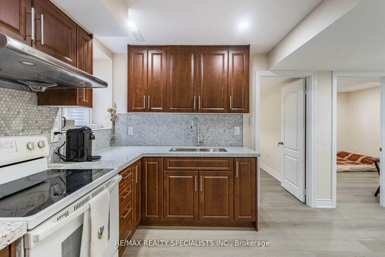 17, Poplar Plains, Fletcher's Meadow, Brampton