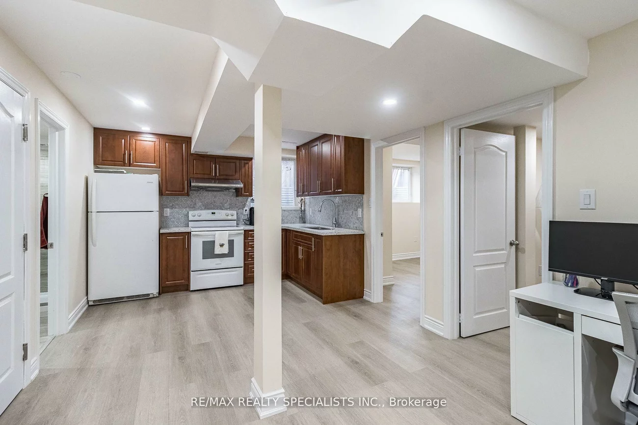 17, Poplar Plains, Fletcher's Meadow, Brampton
