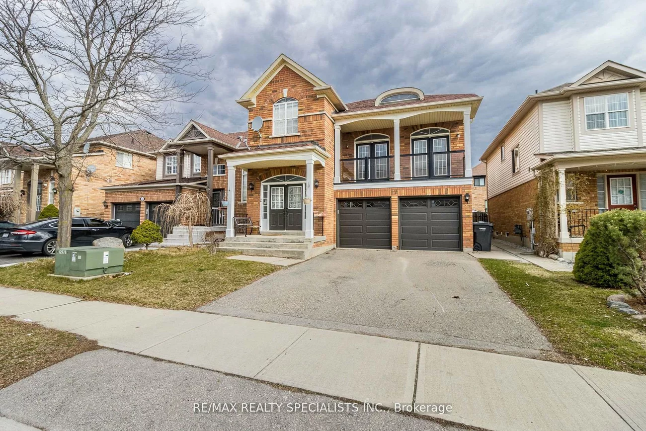 17, Poplar Plains, Fletcher's Meadow, Brampton