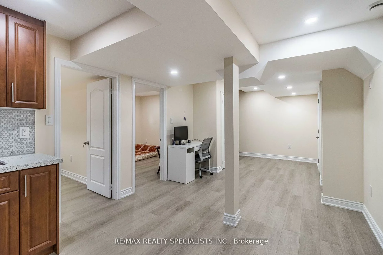17, Poplar Plains, Fletcher's Meadow, Brampton