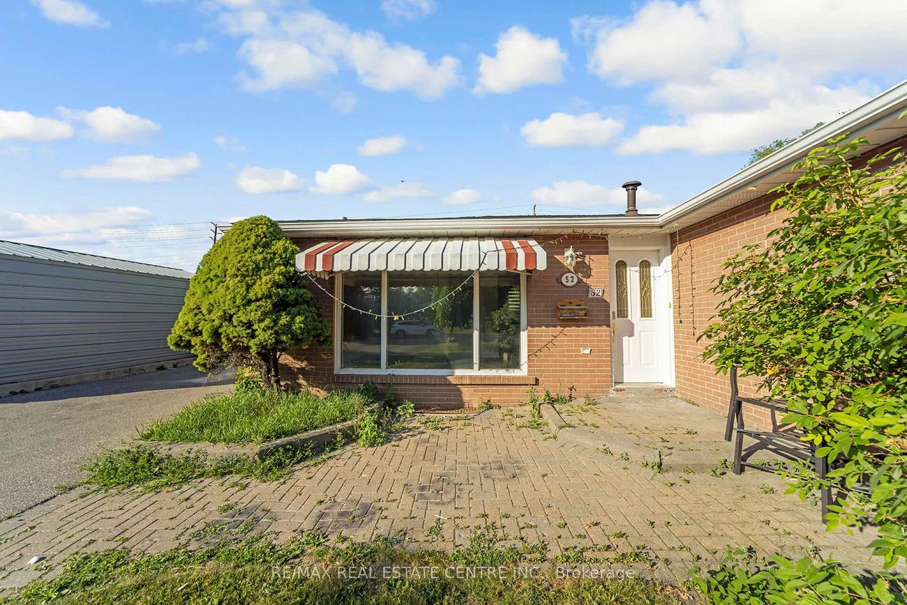 52, Flavian, Southgate, Brampton