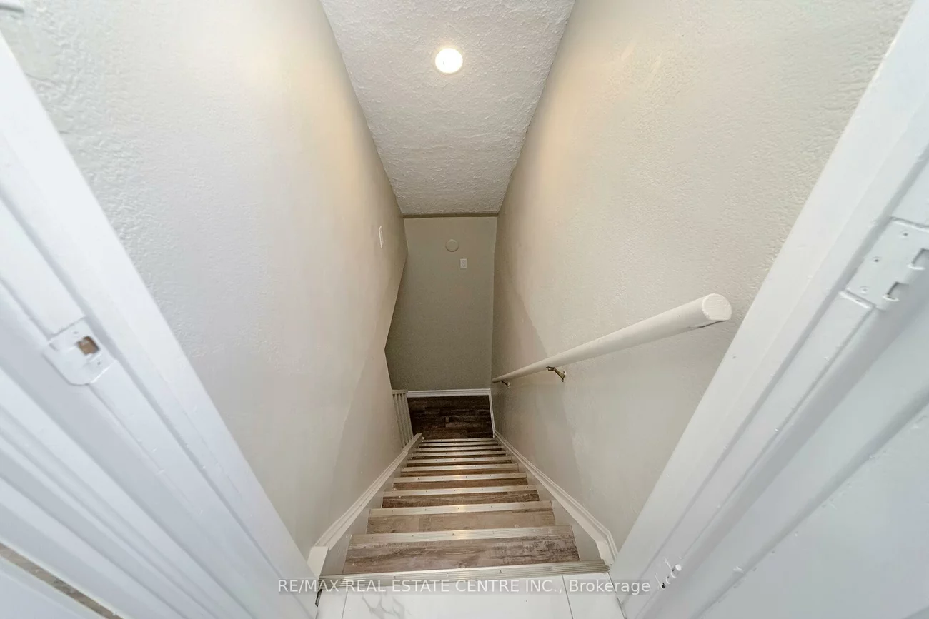52, Flavian, Southgate, Brampton