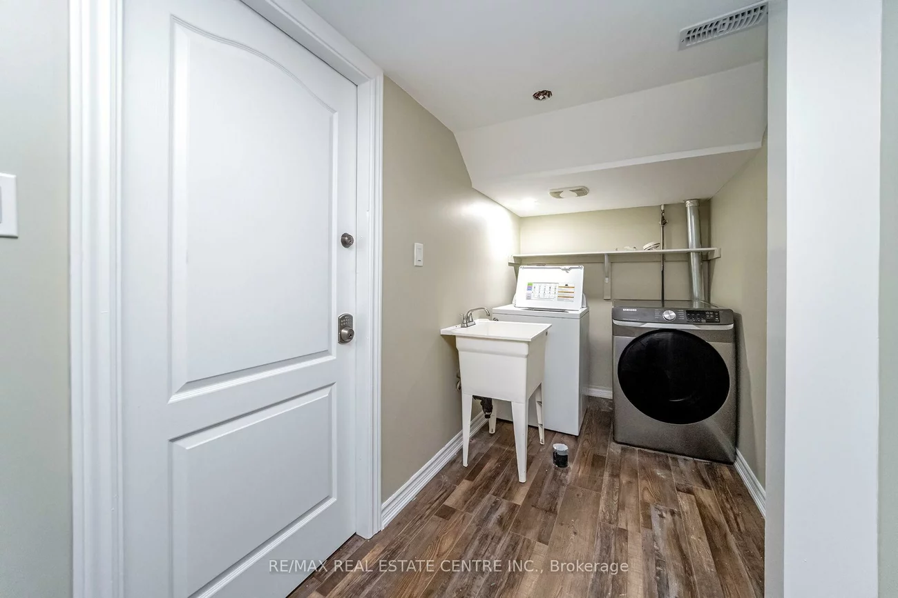 52, Flavian, Southgate, Brampton