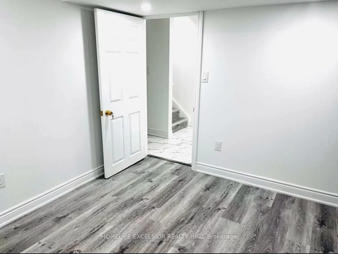 24, Dunvegan, Fletcher's Meadow, Brampton