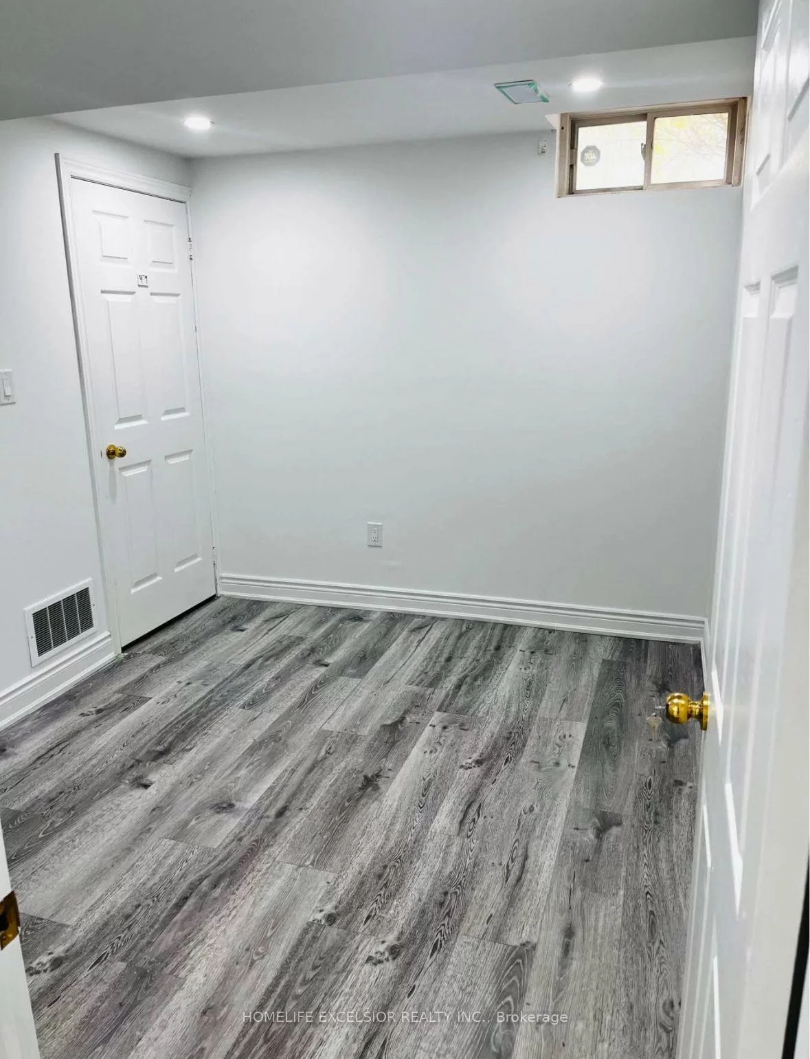 24, Dunvegan, Fletcher's Meadow, Brampton