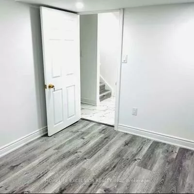24, Dunvegan, Fletcher's Meadow, Brampton