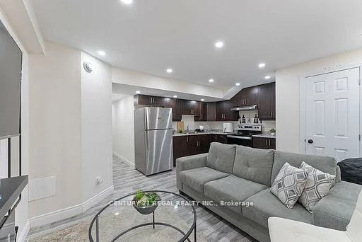 43, Tollgate, Heart Lake East, Brampton