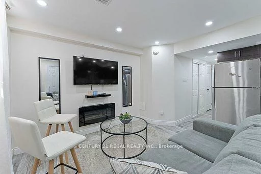 43, Tollgate, Heart Lake East, Brampton