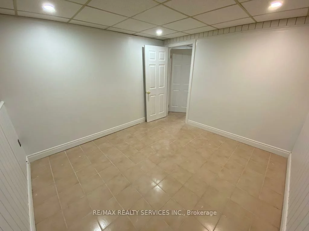 27, Stanwell (Lower), Heart Lake West, Brampton