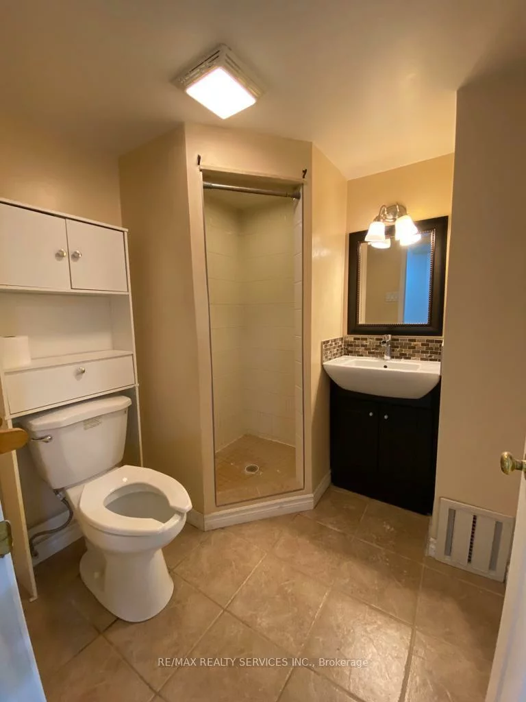 27, Stanwell (Lower), Heart Lake West, Brampton