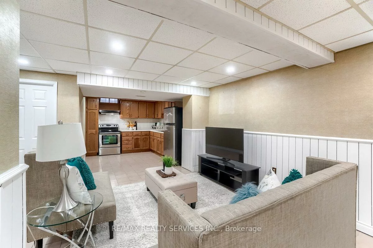 27, Stanwell (Lower), Heart Lake West, Brampton