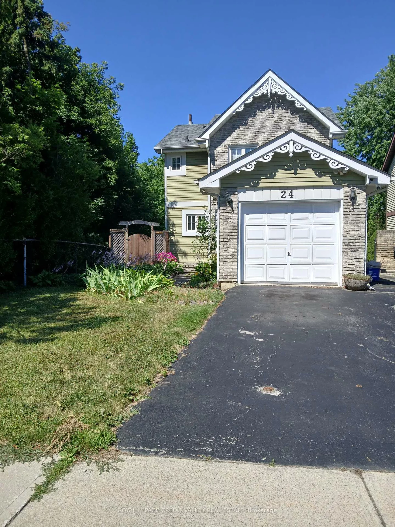 24, Sutter, Heart Lake West, Brampton