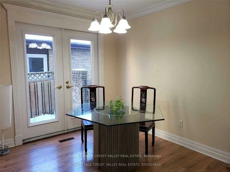 24, Sutter, Heart Lake West, Brampton
