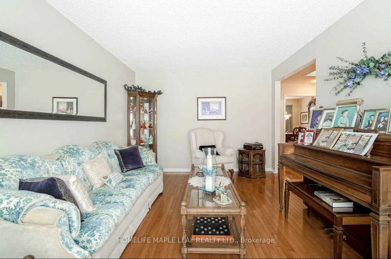 69, Braidwood Lake, Heart Lake West, Brampton