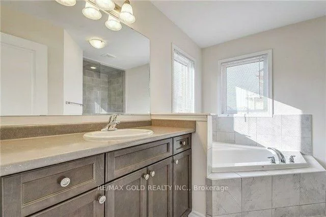82, Enford, Northwest Brampton, Brampton