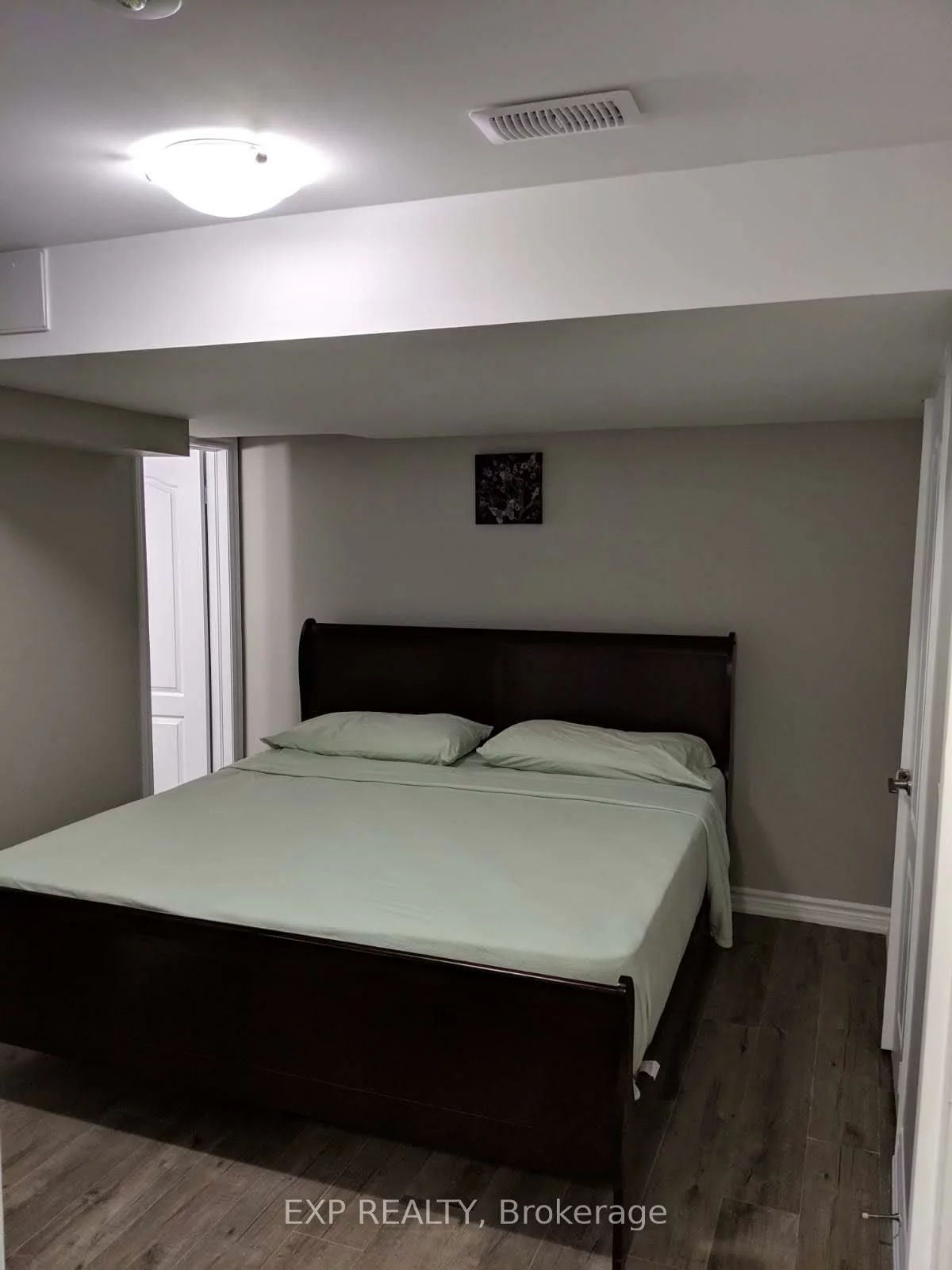 15, Kalmia, Brampton West, Brampton