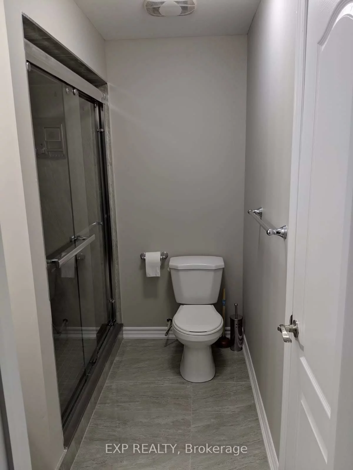 15, Kalmia, Brampton West, Brampton
