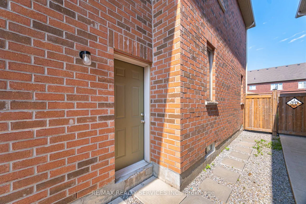 47, Divinity, Northwest Brampton, Brampton