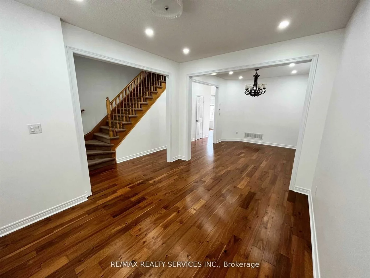 35, Seahorse, Madoc, Brampton