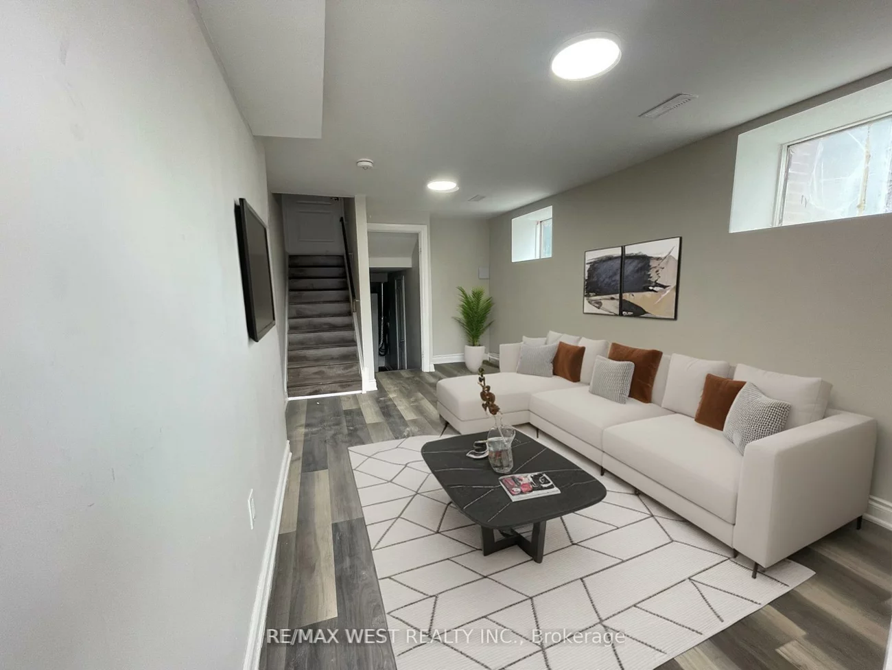 322, Hansen, Madoc, Brampton