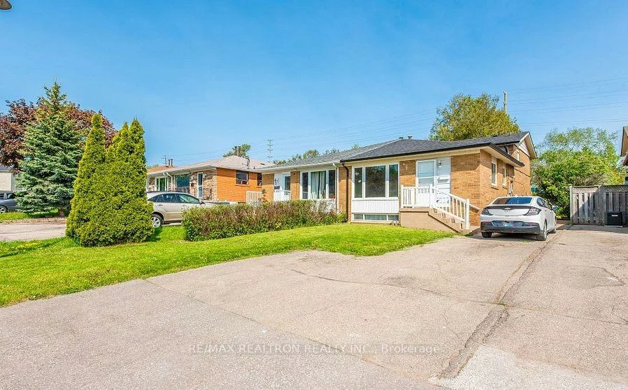 60, Northwood, Northwood Park, Brampton