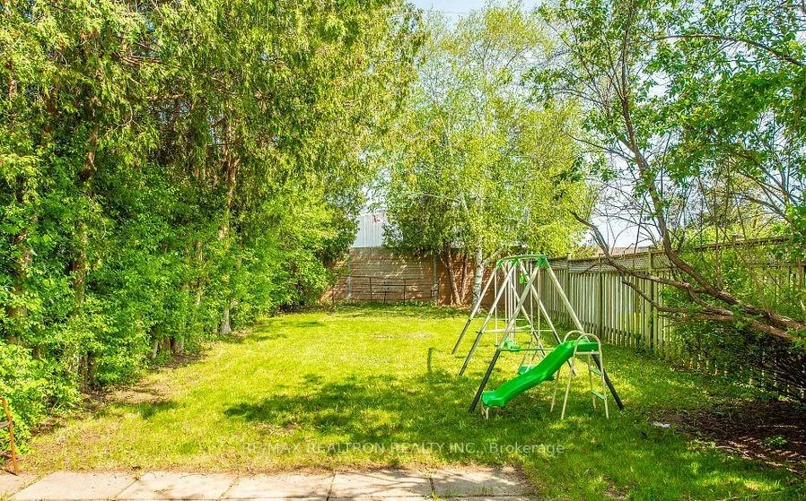 60, Northwood, Northwood Park, Brampton