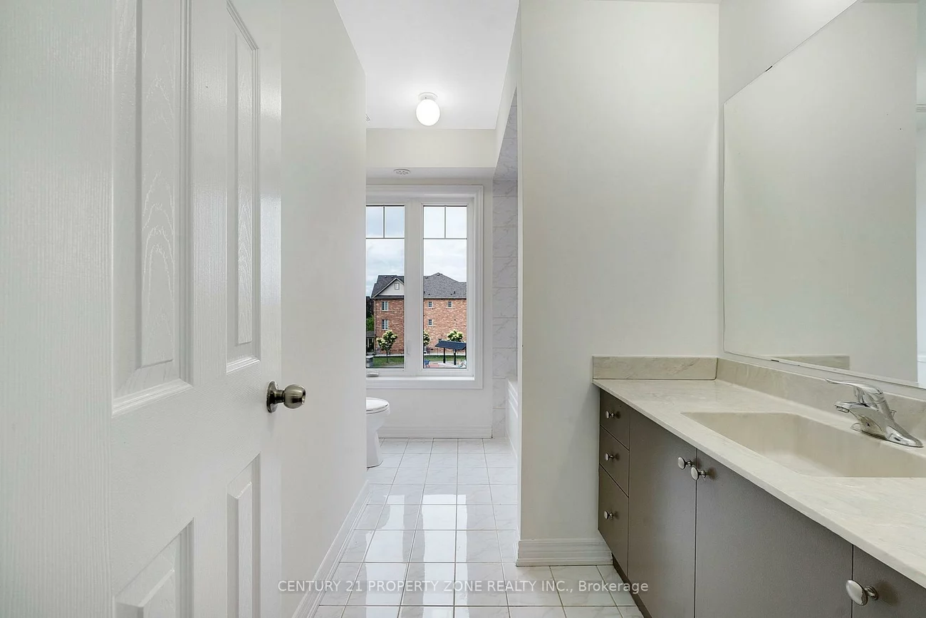 28, Wardenwood, Sandringham-Wellington North, Brampton