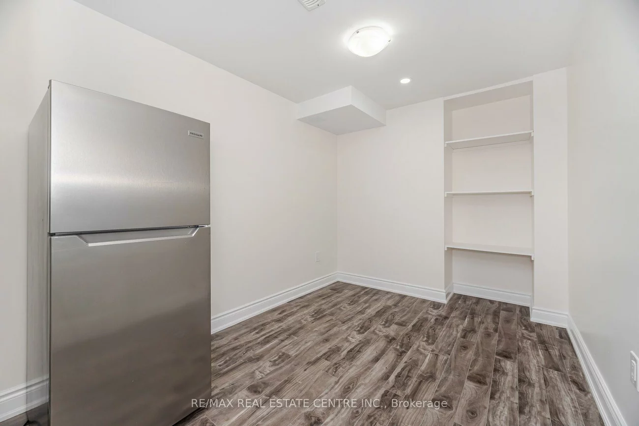 36, Callalily, Northwest Sandalwood Parkway, Brampton