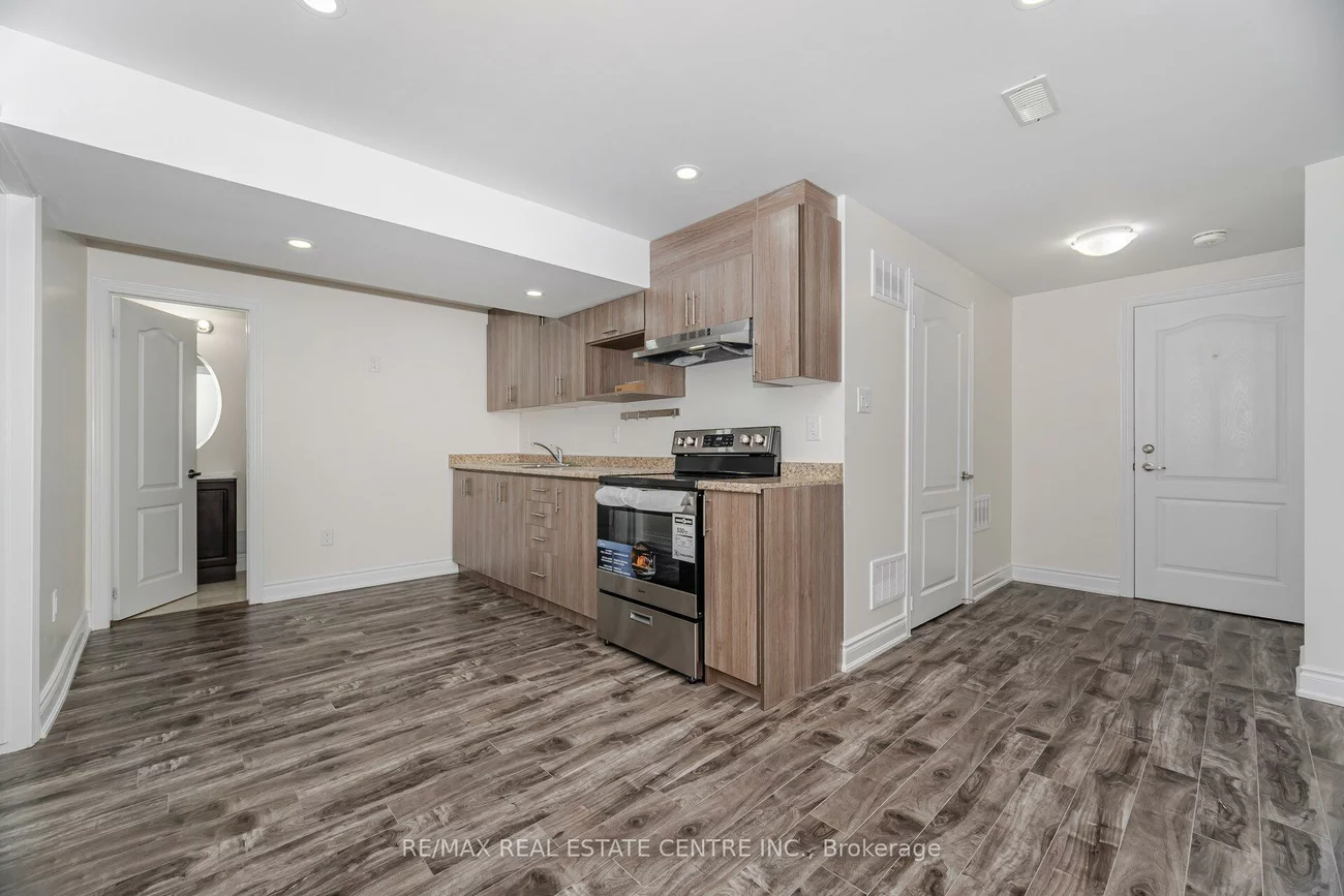 36, Callalily, Northwest Sandalwood Parkway, Brampton