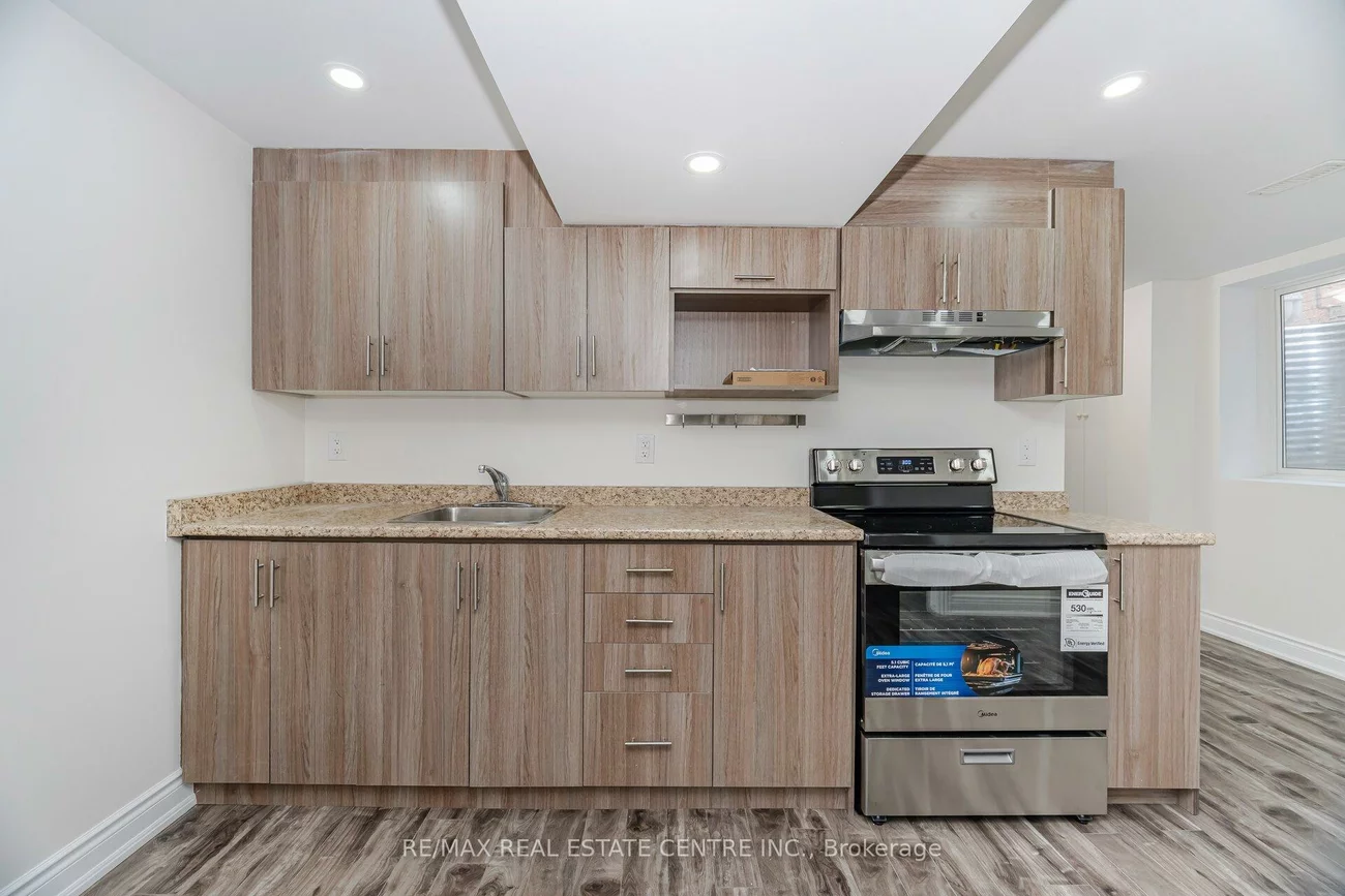 36, Callalily, Northwest Sandalwood Parkway, Brampton