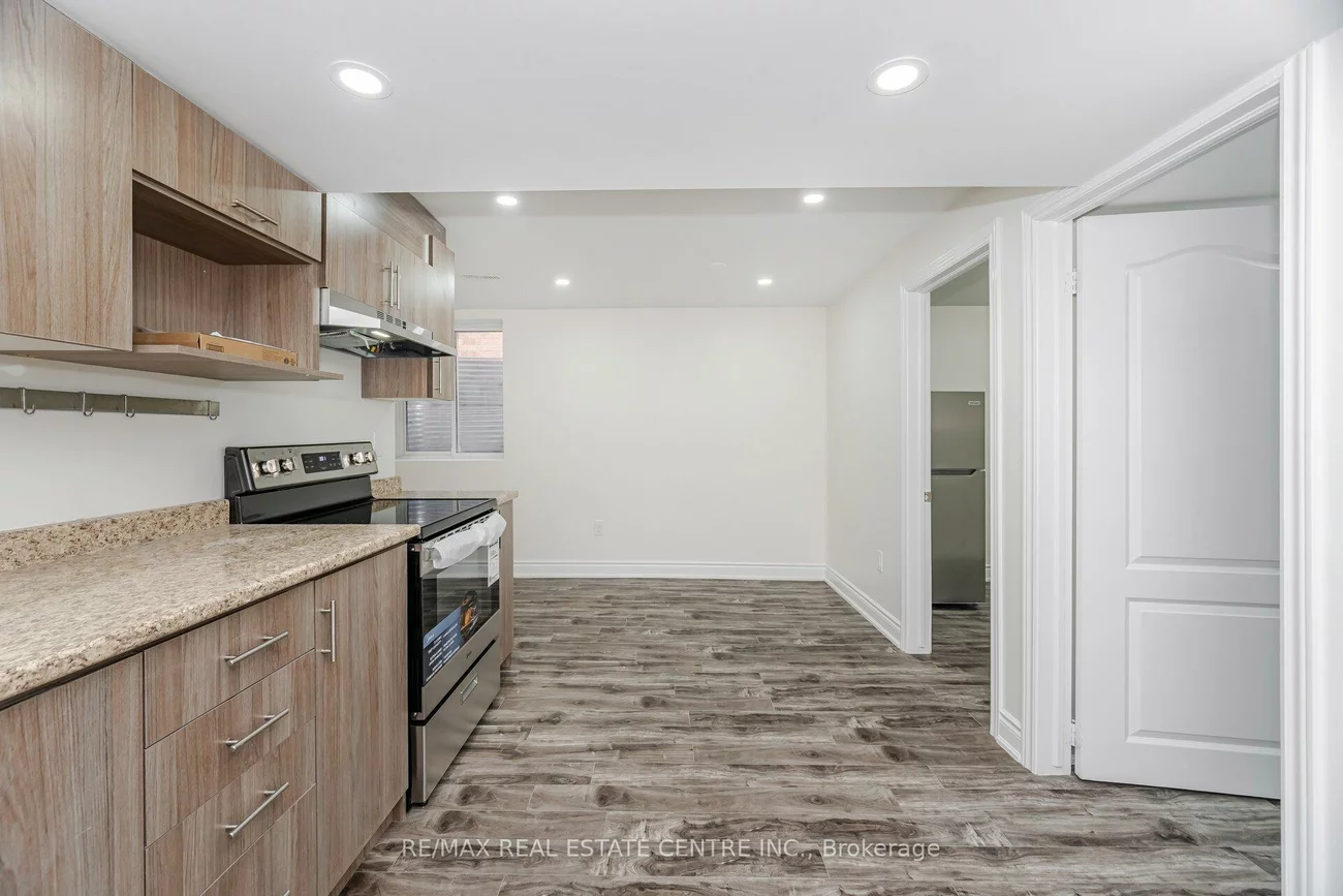 36, Callalily, Northwest Sandalwood Parkway, Brampton