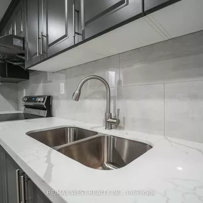 72, Sedgegrass, Sandringham-Wellington, Brampton