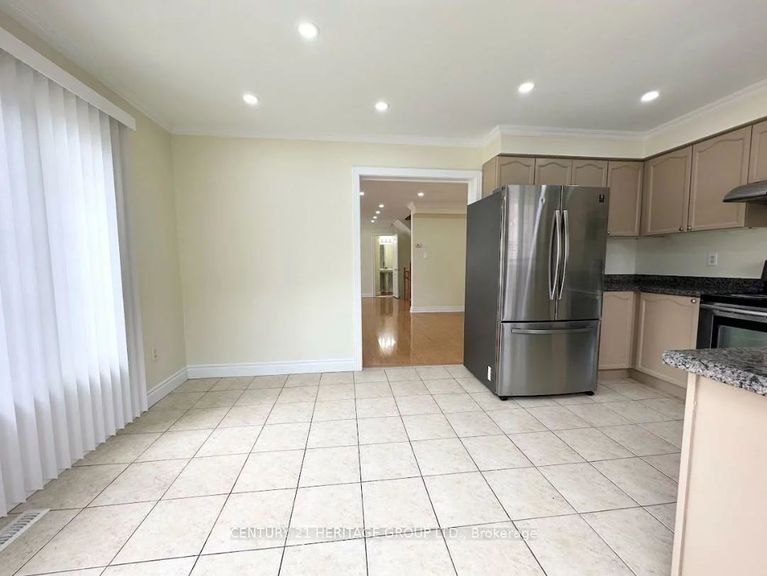 77, Vauxhall, Fletcher's Meadow, Brampton