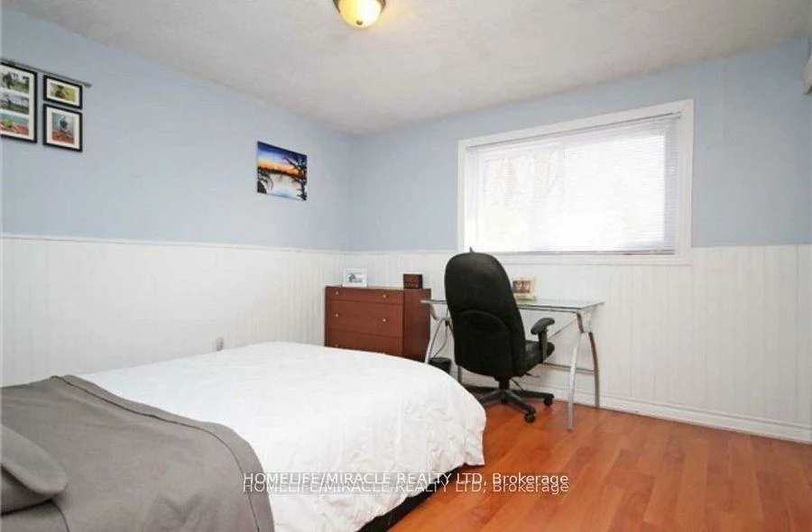 41, Hindquarter, Central Park, Brampton