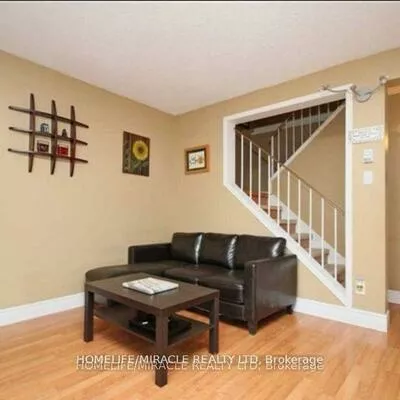 41, Hindquarter, Central Park, Brampton