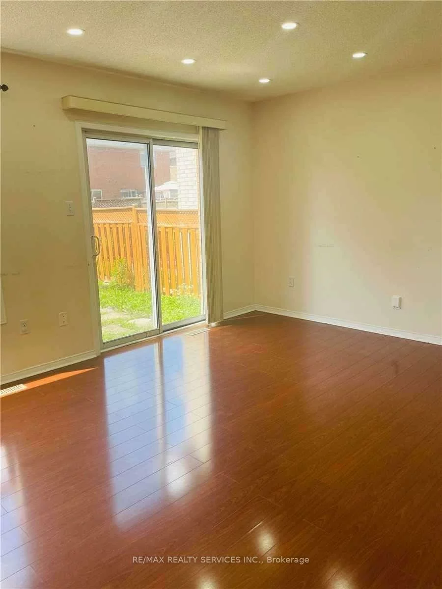 20, Whiteface, Fletcher's Meadow, Brampton