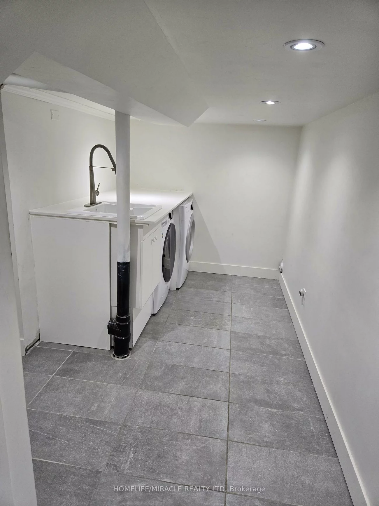 53, Fresh Spring, Sandringham-Wellington, Brampton