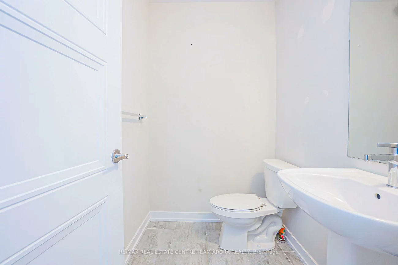 9, Folcroft, Credit Valley, Brampton